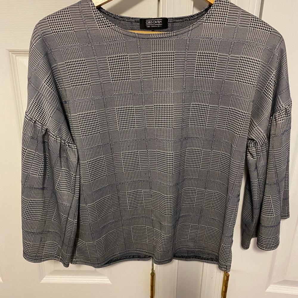 Blouse - Picture 3 of 3